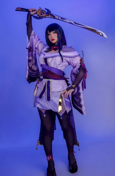 日本欧美国产综合_十万网红美女美酱
