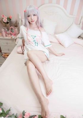 美女露出让男生揉国产_BD免费高清观看