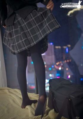 边摸边吃奶边做爽免费视频99_国产剧超清免费观看