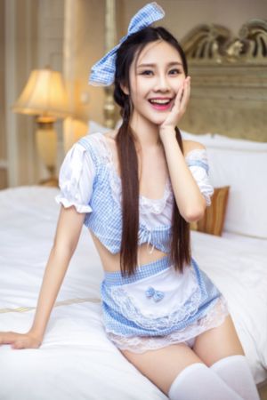 大众浴室偷拍在线观看_720在线观看完整版