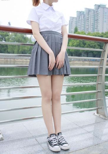 我与喂奶少妇燕的性经历_DVD高清免费观看