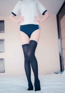 亚洲爆乳成av人在线视水卜_720免费全集观看