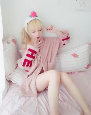 欧美精品在线观看黄色小说_DVD免费高清观看