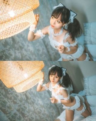 日韩美女观看成人网站在线观看_高清高清免费观看